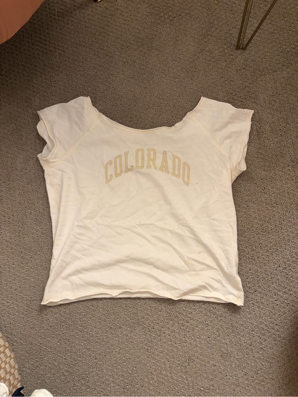 Brandy Melville Cream Colorado Scoop Tee
